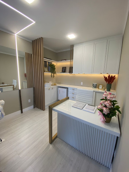 Foto 2 de Doutora Carolina Purey