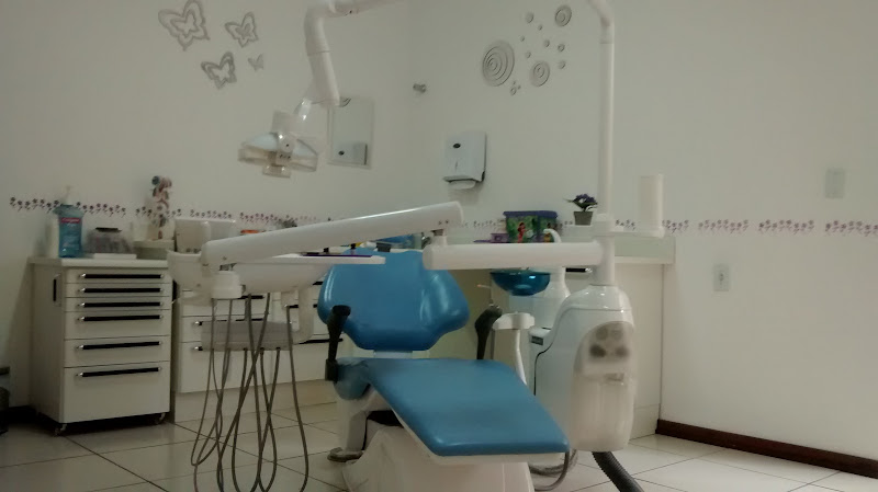 Foto 3 de Doutora Talita Luise Ribeiro Torrubia - Cirurgiã Dentista