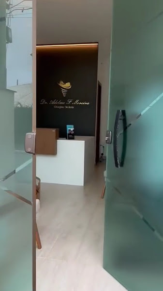 Foto 2 de Dr. Adelmo Moreira - Dentista em Rio das Ostras