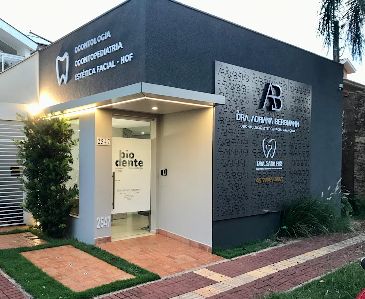 Foto 2 de Dr. Adriana Bergmann Odontologia Estética Facial Avançada | Biodente