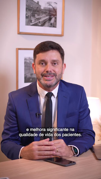 Foto 3 de Dr. Adriano Assis - Cirurgião Bucomaxilofacial