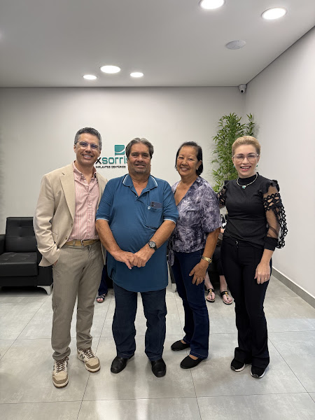Foto 3 de Dr. Adriano Landim | Implantes Dentários