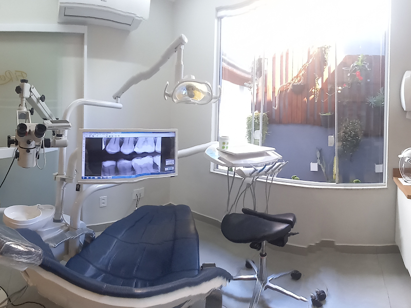 Foto 2 de Dr. Aladim Lameira Júnior, Cirurgião buco-maxilo-facial