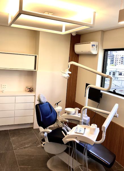 Foto 3 de Dr. Alan Luz Dra. Camila M. Gomes