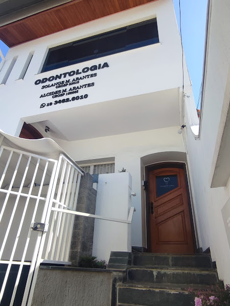 Foto 2 de Dr. Alcides M. Arantes