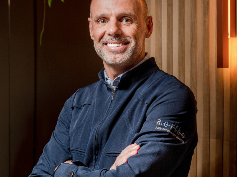 Foto 2 de Dr. Aldir Cordeiro | Invisalign em Petrópolis