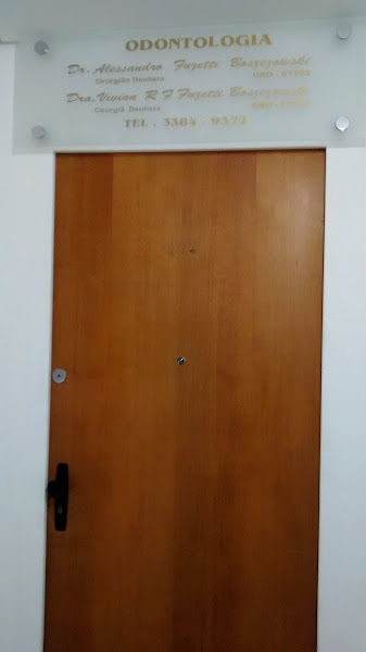 Foto 2 de Dr. Alessandro Fuzetti Boszczowski