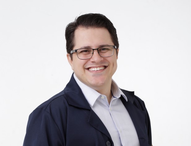 Foto 2 de Dr. Alex Gasparini Sampaio - Odontologia & Estética