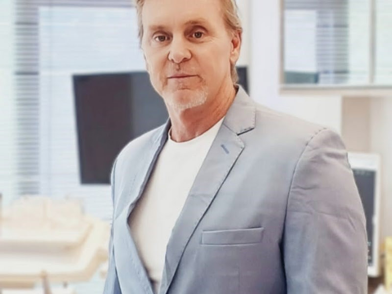 Foto 2 de Dr. Alexandre Dunaev - Dentista Niterói 24 Horas