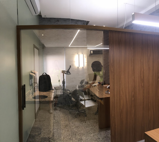 Foto 2 de Dr. Alexandre Lustosa