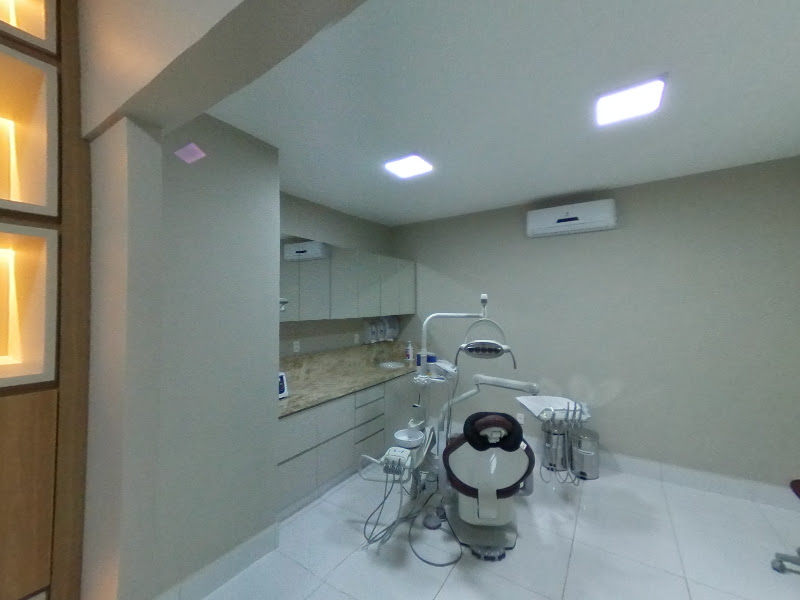 Foto 3 de Dr. Alipio Portilho Odontologia Estética