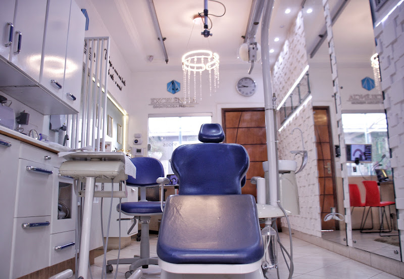 Foto 2 de Dr. Álison Inácio