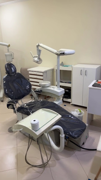 Foto 2 de Dr. Allison Marques | Cirurgião - Dentista