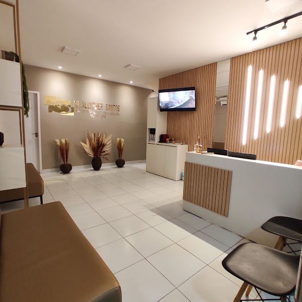 Foto 3 de Dr. Allypher Santos