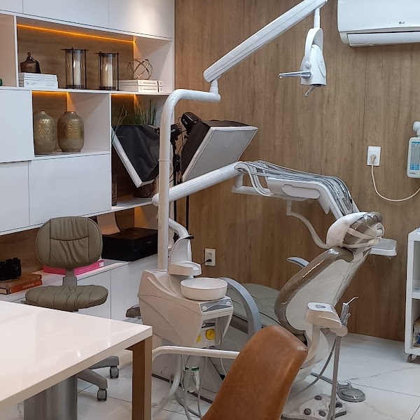 Foto 3 de Dr. Allyson Andre | Dentista Em Natal