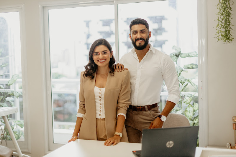 Foto 2 de Dr. Aloisio Ribeiro / Implantes dentarios /Prótese dentaria / Reabilitação oral