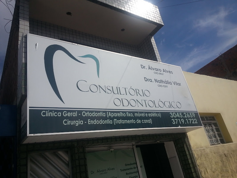 Foto 2 de Dr Álvaro Alves