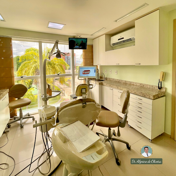 Foto 3 de Dr. Alzerino de Oliveira - Dentista em Fortaleza