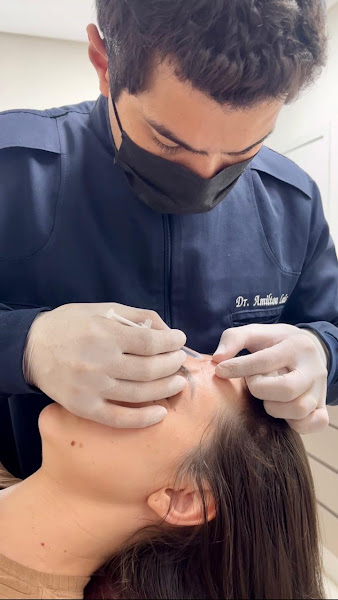 Foto 2 de Dr. Amilton Luís - Ortodontia & Estética