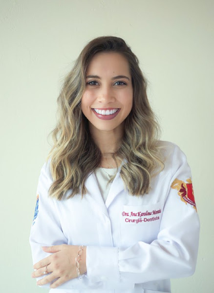 Foto 3 de Drª Ana Karolina Morais - Odontologia Domiciliar