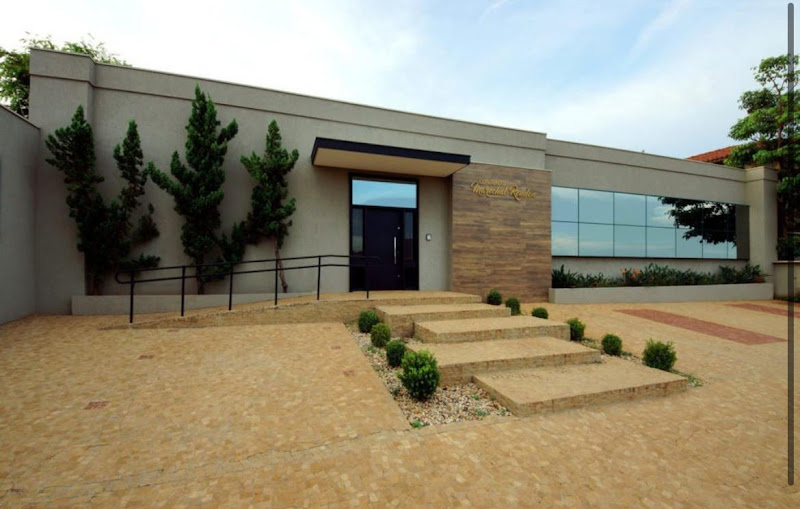 Foto 2 de Dr. André Lino | Implante Dentário