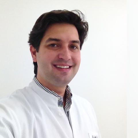 Foto 2 de Dr. André Luiz Prado l Odontologia