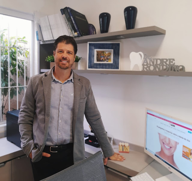 Foto 3 de Dr. André Rondino