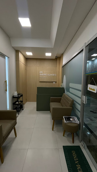 Foto 2 de Dr Andrei Soares - Dentista Implantodontia