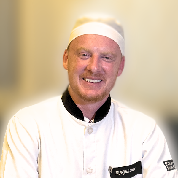 Foto 2 de Dr.Angelo Simon Odontologia Especializada