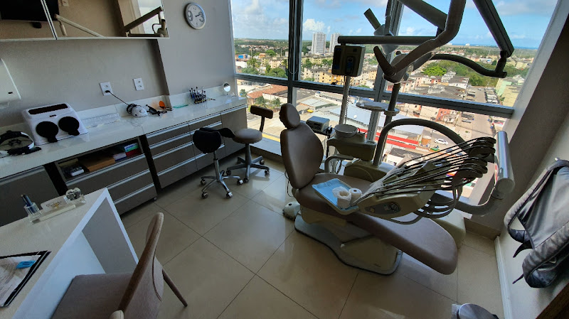 Foto 2 de Dr. Antonio Carlos - Instituto Odontológico ImplantArt