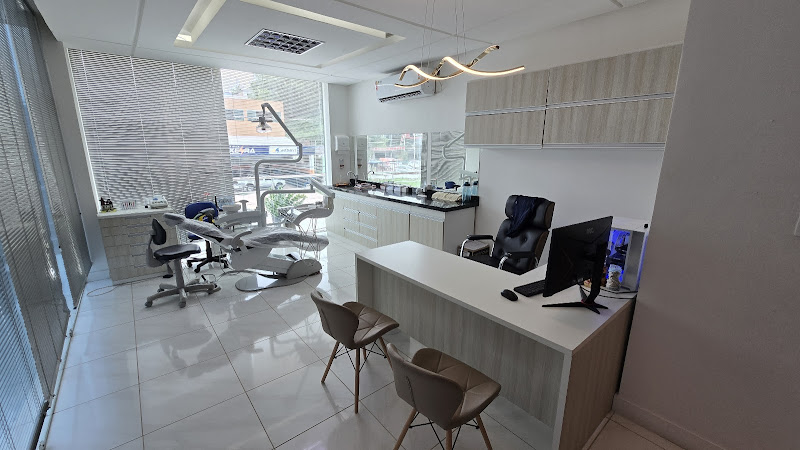 Foto 3 de Dr Armando Madureira