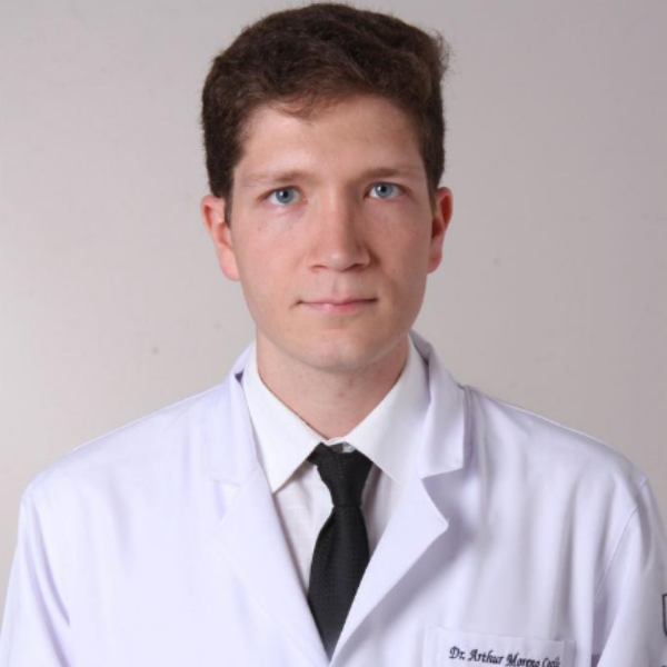 Foto 2 de Dr. Arthur Moreno Cecilio