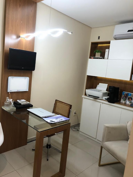 Foto 3 de Dr. Arthur Moreno Cecilio