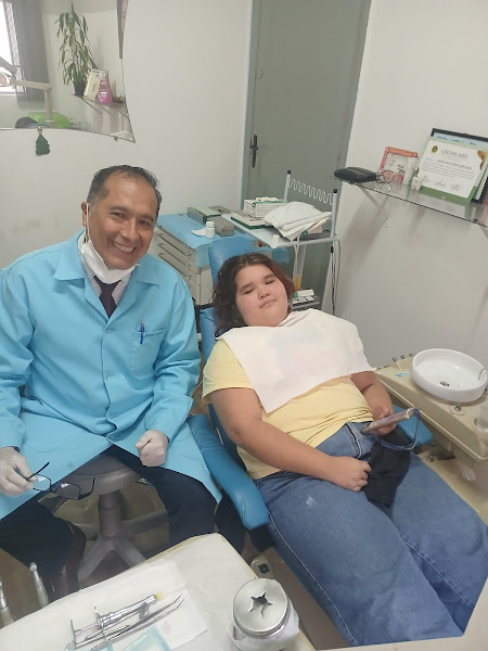 Foto 2 de Dr. Arturo Luján Soto - @Dentistaarturo