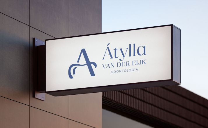Foto 2 de Dr. Átylla van der Eijk - Dentista - Implantes Dentários e Alinhadores SouSmile - Pelotas/RS