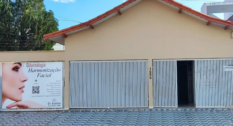 Foto 2 de Dr. Aurélio Carlos Azevedo | Reabilitação Oral e Estética