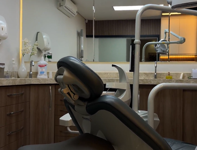 Foto 3 de Dr Brenno Brandão - Dentista Campinas