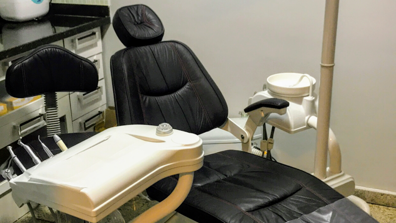 Foto 2 de Dr. Bruno Machado l Dentista - Implantes - Clínica Geral