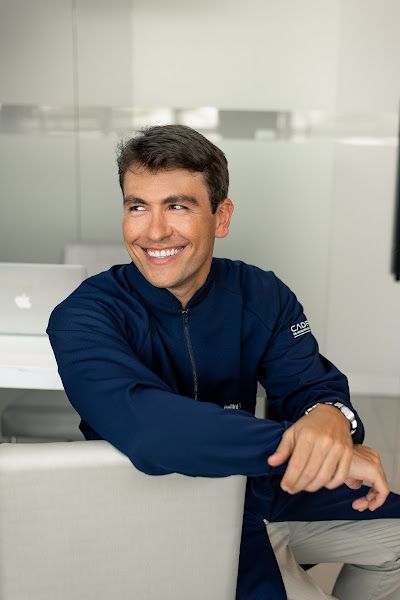 Foto 3 de Dr. Caio Bellini Lovisi - Cirurgia Ortognática e Implantes