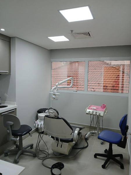 Foto 3 de Dr Caio Cremonini