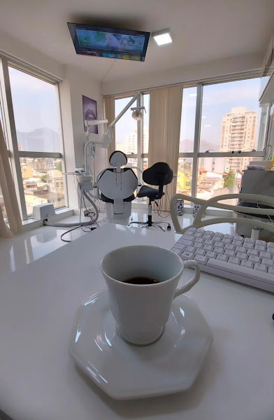 Foto 3 de Dr. Caio Ferreira Odontologia Especializada