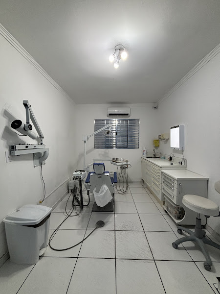 Foto 2 de Dr. Caio Prado Prestes - Odontoprest
