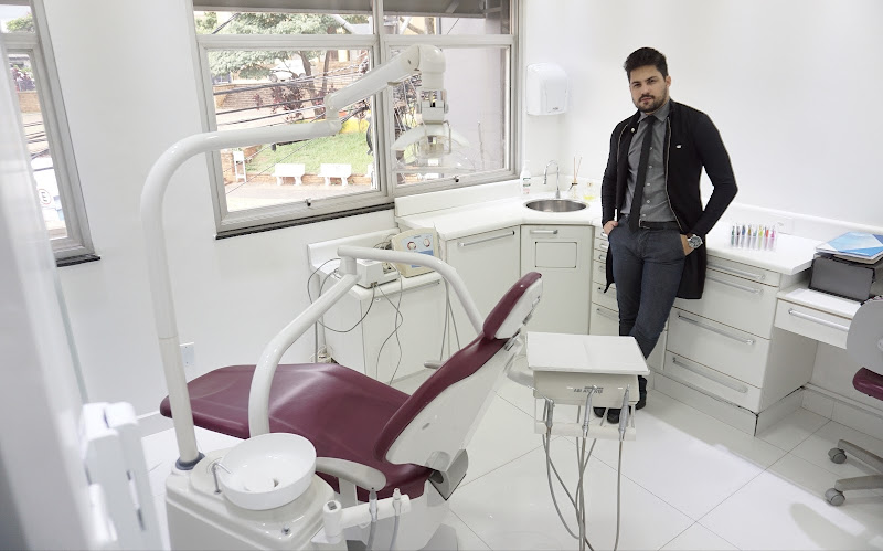 Foto 3 de Dr. Caio Villela