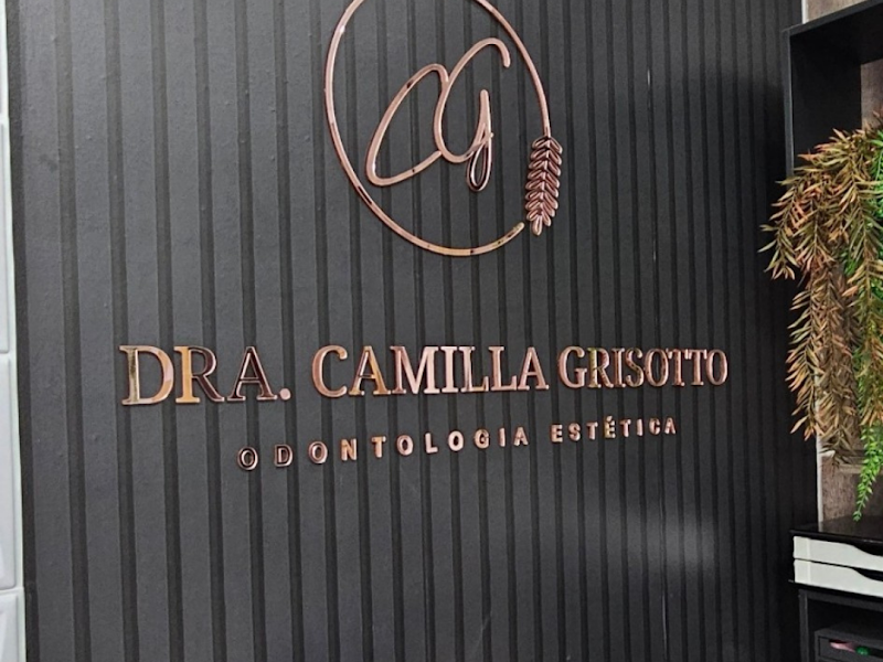 Foto 7 de Drª Camila Moraes - Dentista
