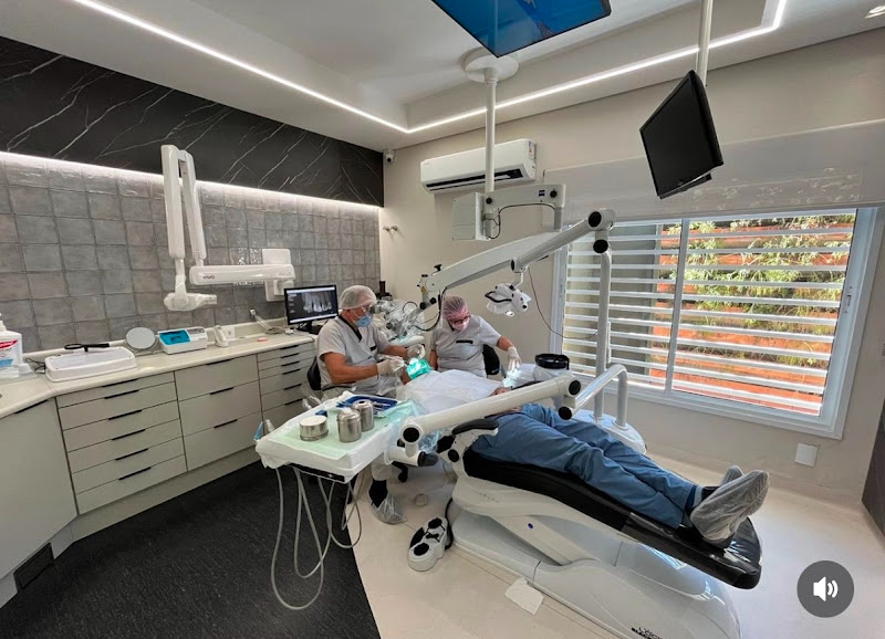 Foto 2 de Dr. Carlos Eduardo da Silveira Bueno