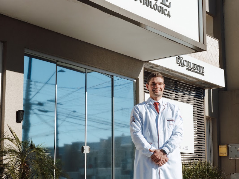 Foto de Dr Carlos Francisco Vincenzi - Vincenzi Clinica Odontológica