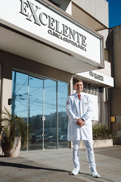 Foto 2 de Dr Carlos Francisco Vincenzi - Vincenzi Clinica Odontológica