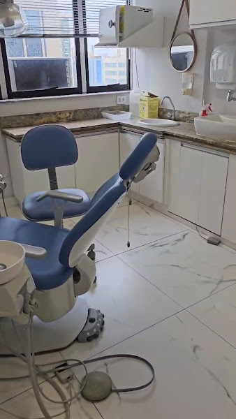 Foto 3 de Dr. Carlos Lordeiro