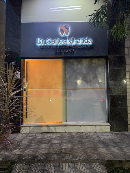 Foto 2 de Dr. Carlos Miranda - Consultório Odontológico
