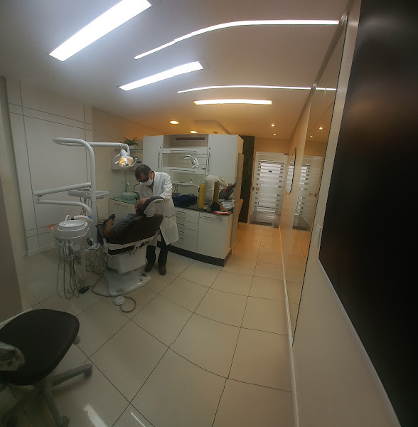 Foto 3 de Dr Carlos Moreira